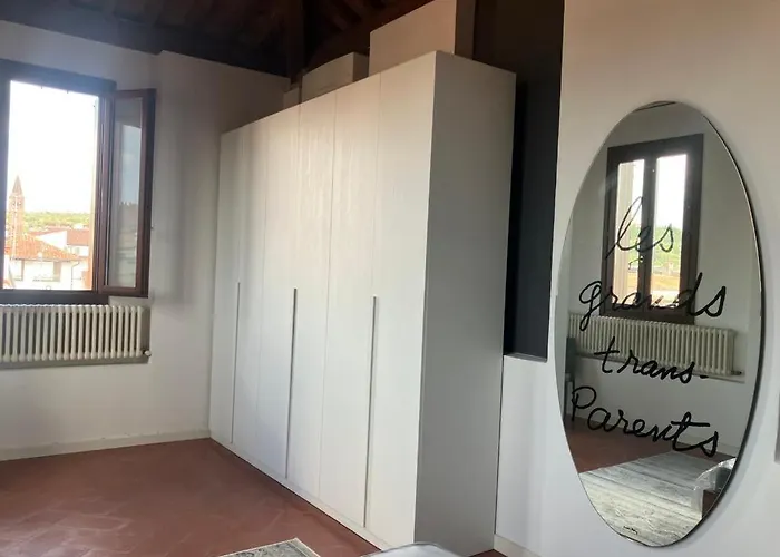 Locazione Via Fama 7